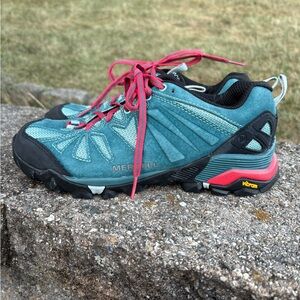 Merrell Women's Blue and Pink Hiking Shoes